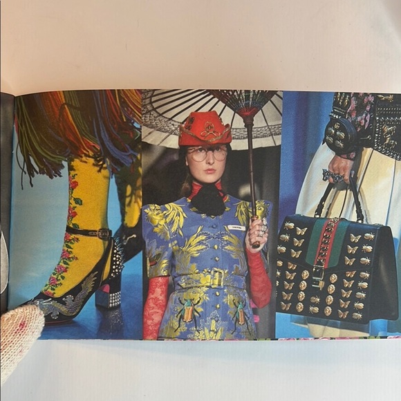 Gucci Fashion Show Fall Winter 2017/2018 Collection Booklet - Picture 12 of 16